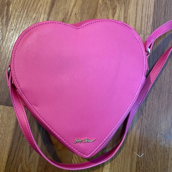 Betsey Johnson Heart Shaped Chocolate Box Purse - Picture 4 of 4